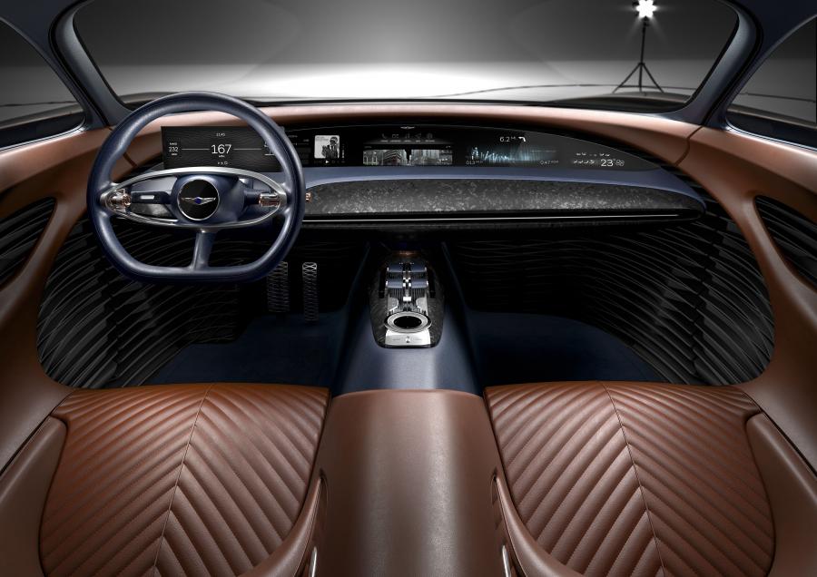 Торпедо Genesis Essentia Concept 2018 года  (фото 13 из 30)